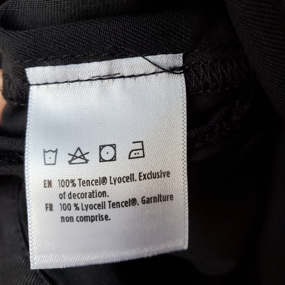 Tentree Black Short Jumpsuit, Size S - Picture 4 of 4